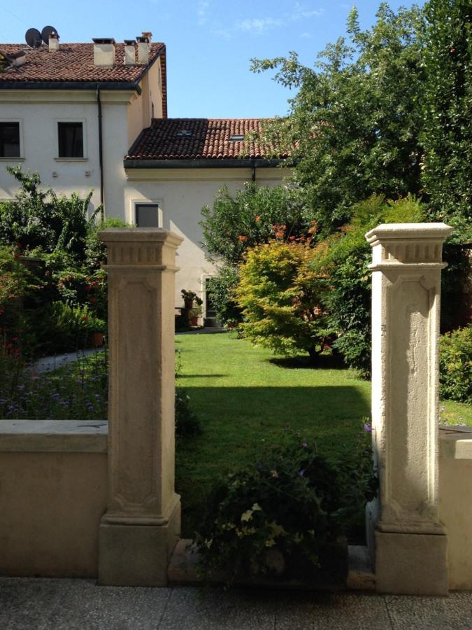 Mansarda Fogazzaro Lejlighed Vicenza Eksteriør billede